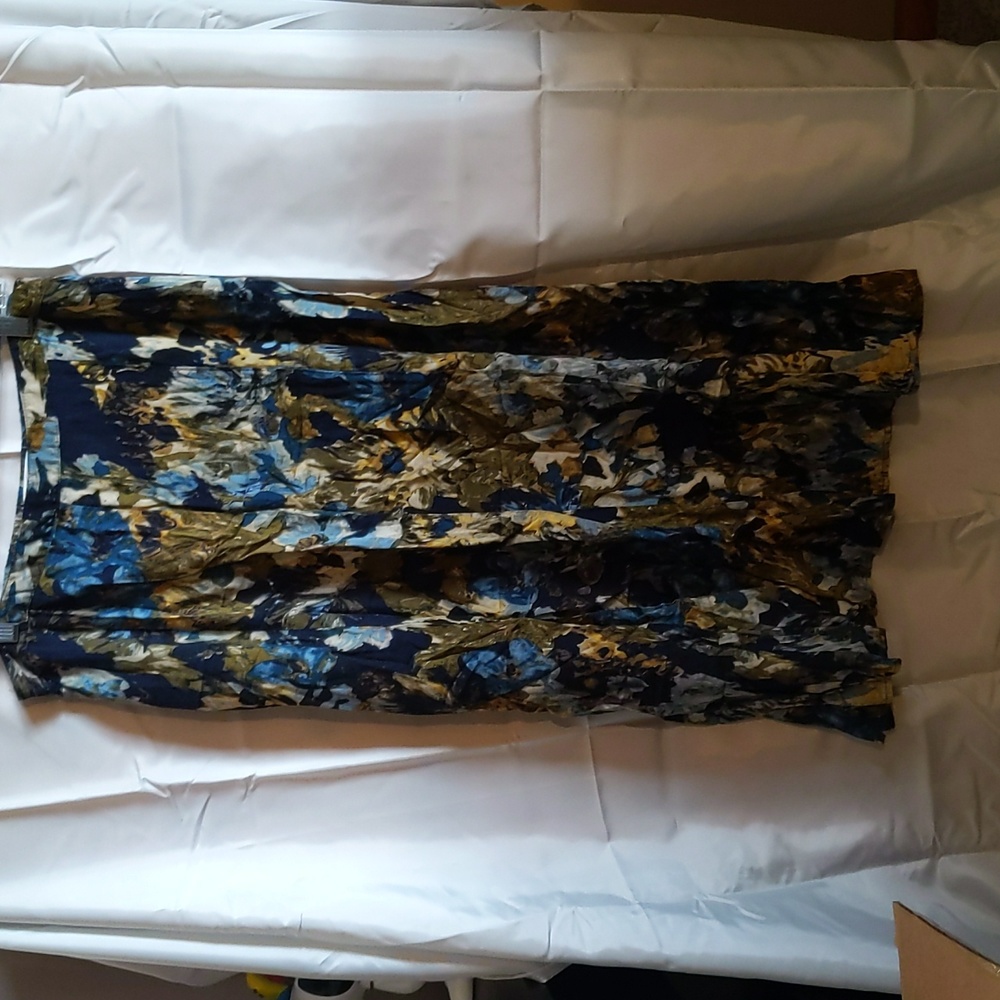 Blue printed skirt